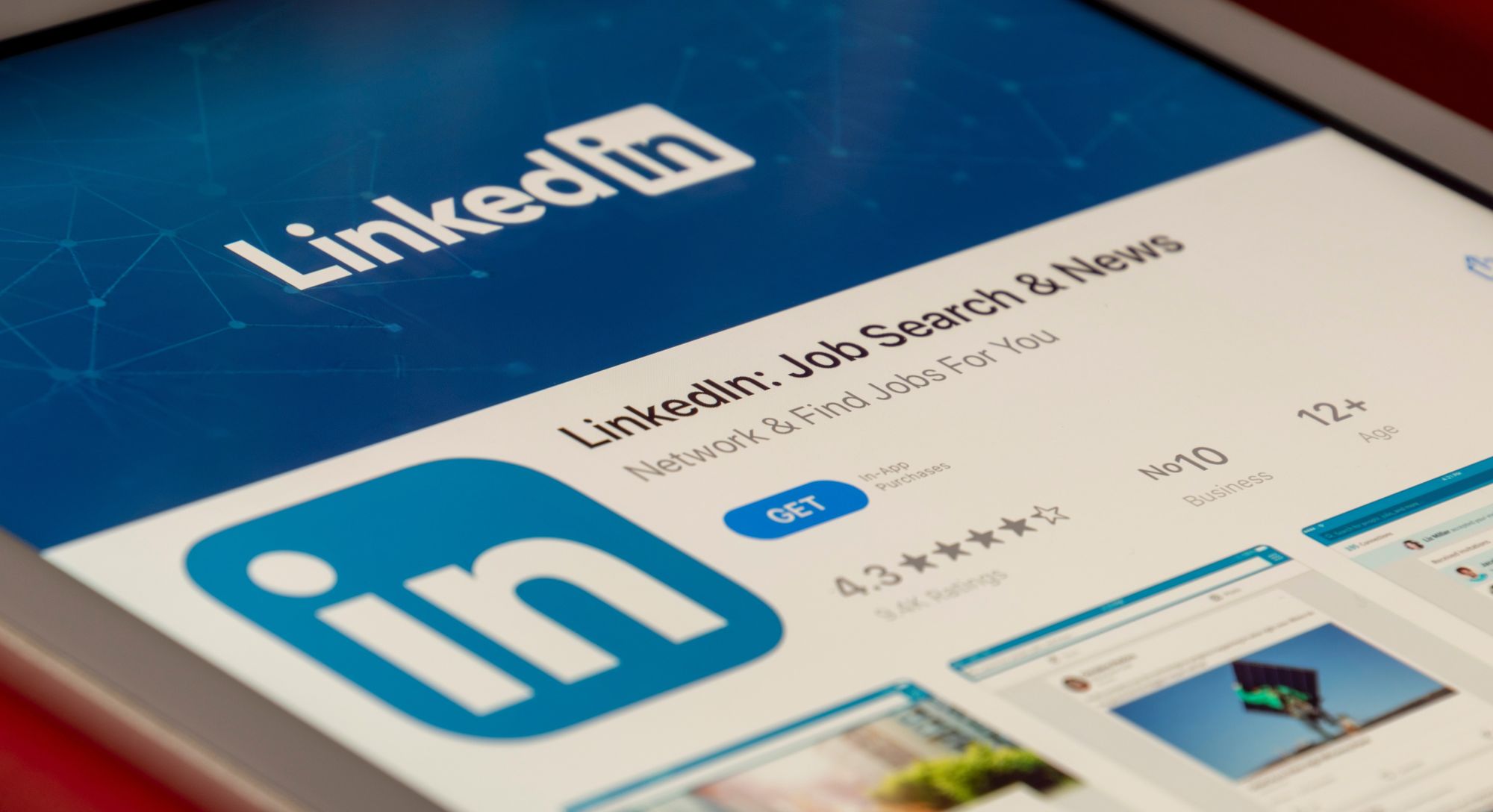 Set up a LinkedIn Download & Auto-Updating LinkedIn Archive