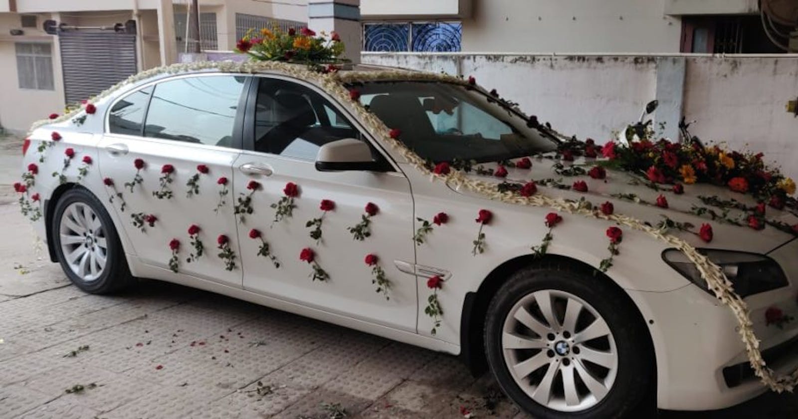 Hire Affordable Car Rental Service For Wedding In Jaipur