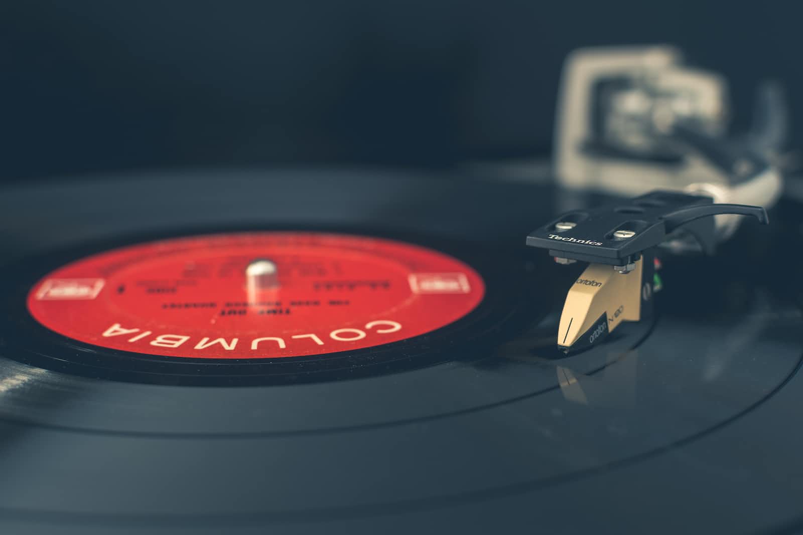 Html( audio and video tags)