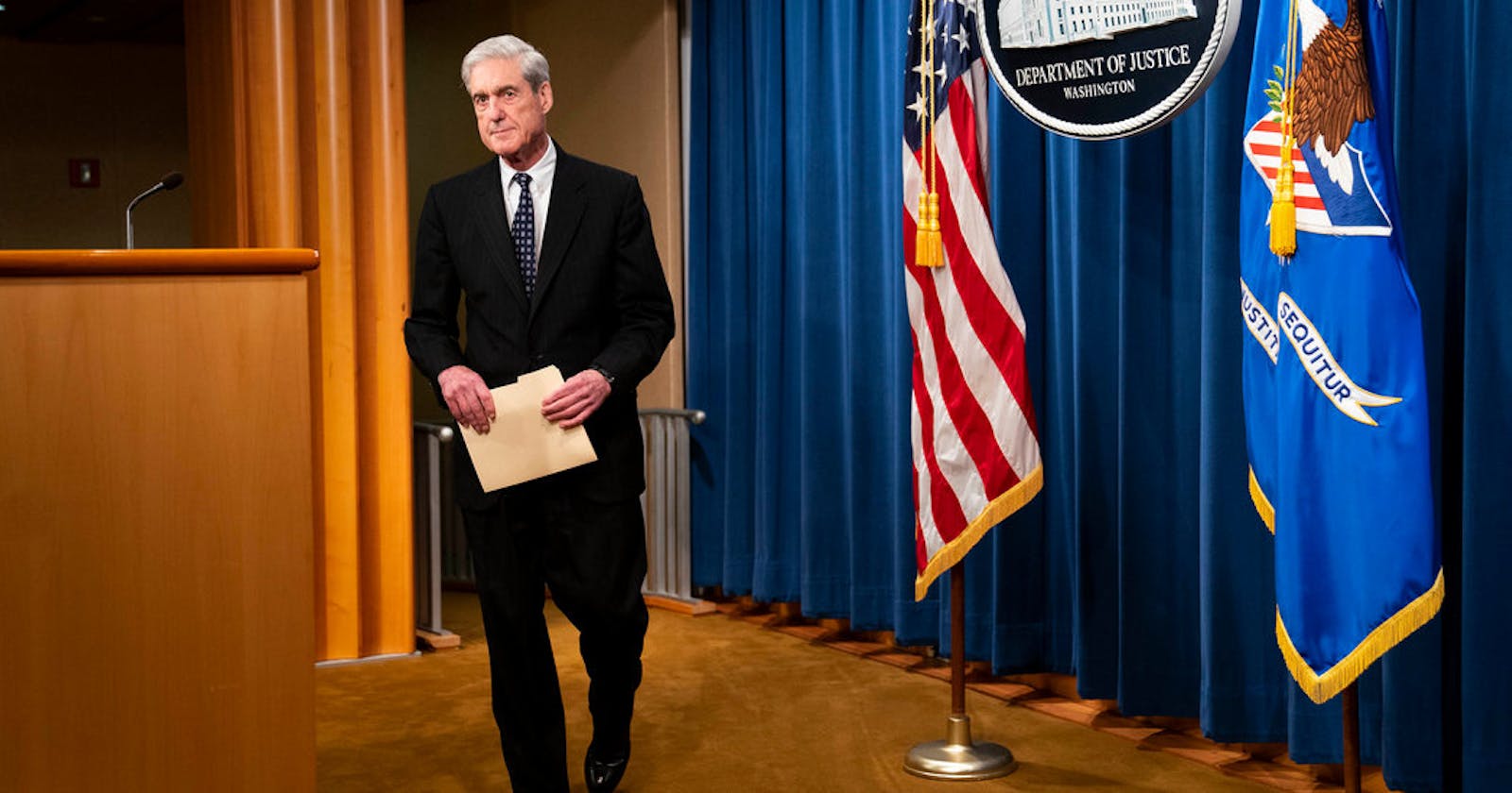 The Mueller Report: Donald, Trumps The Feds👔💼📰