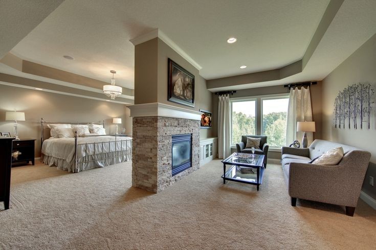 Designing a High-End Master Suite: Tips and Tricks for Incorporating Home Renovation