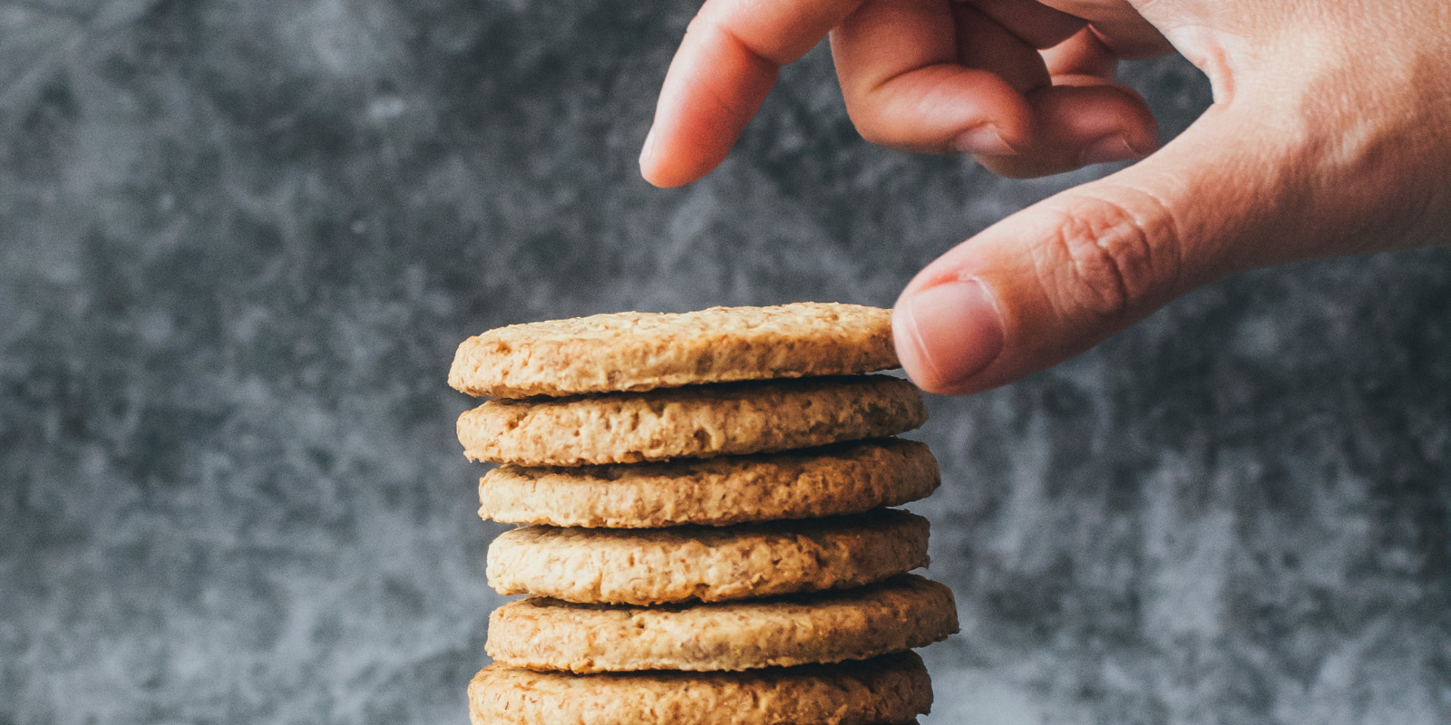 Should You Accept Cookies from Websites?