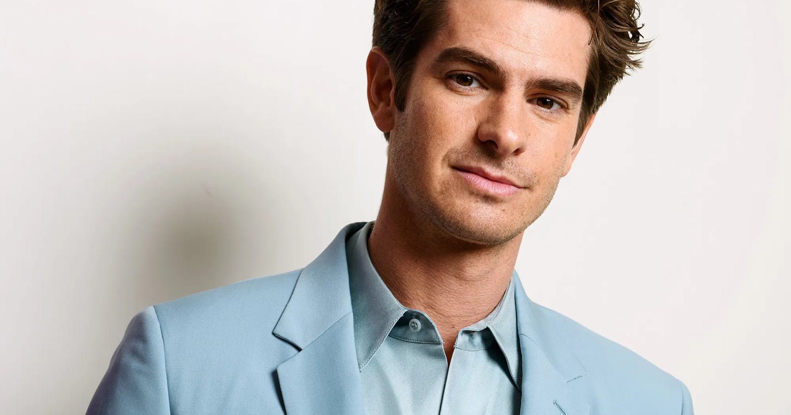 Find Out How Old Is Andrew Garfield Really?
