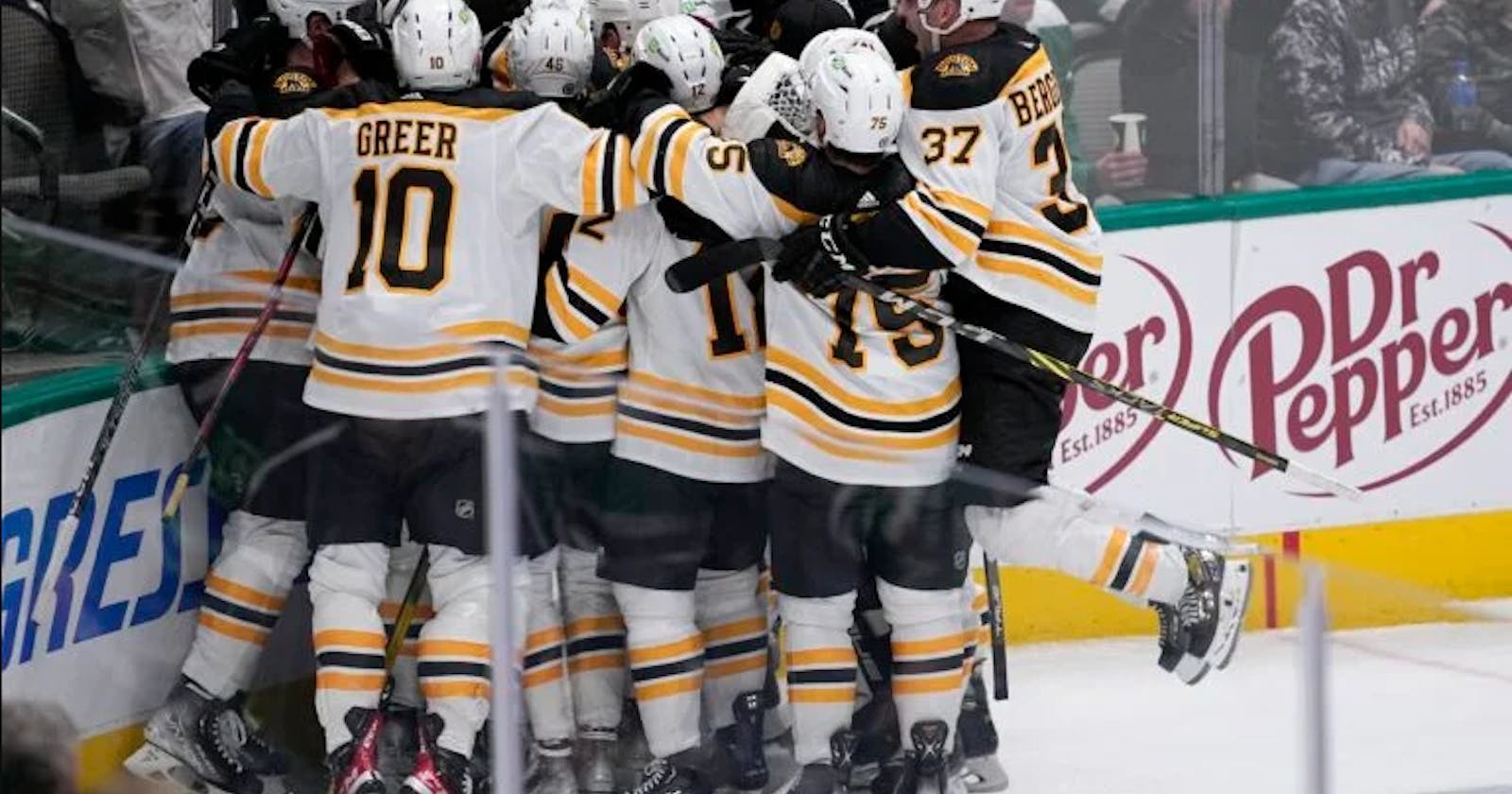 Bruins-Stars Followed through with a royal flair by Charlie McAvoy