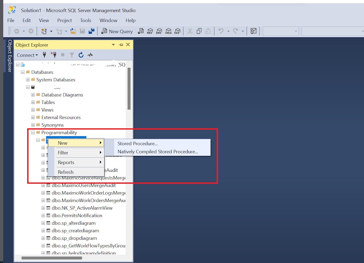 Difference between natively compiled SP Template & Usual SP Template in azure SQL server