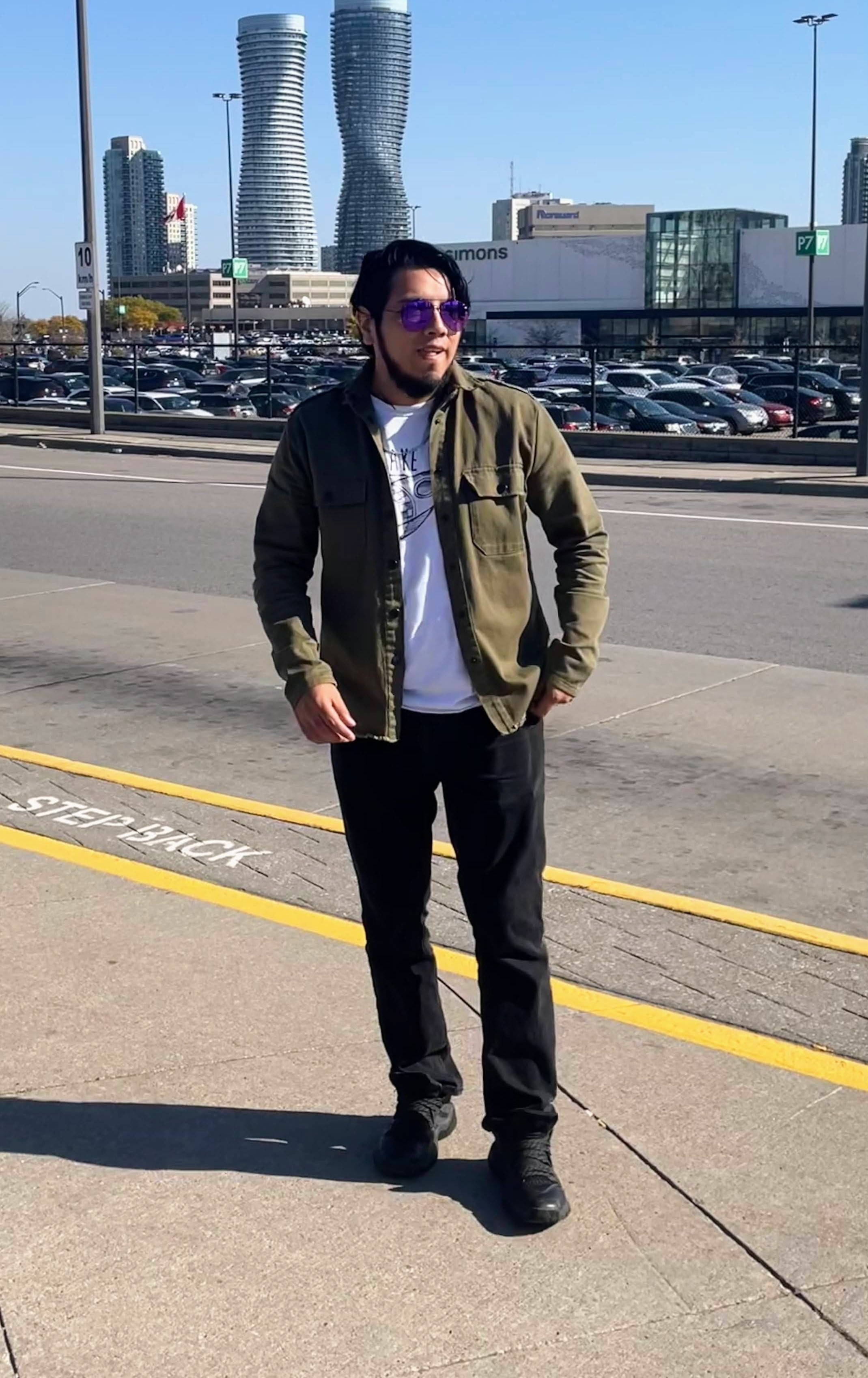 L JAVIER TOVAR
