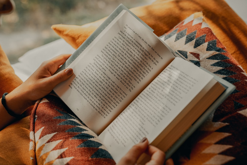 17 Benefits of studying books