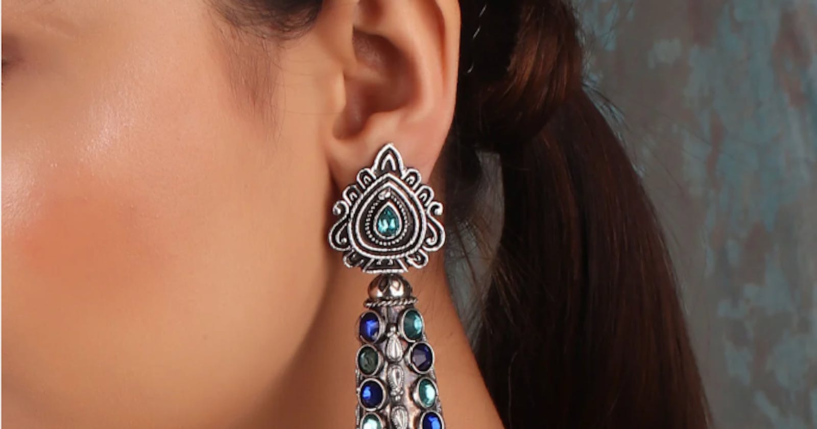 The Convenience of Shopping for Fashion Earrings Online: Explore the Best Online Stores