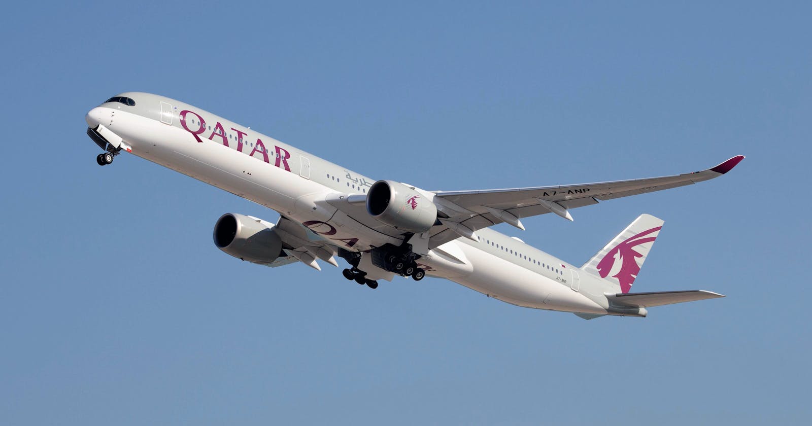 Qatar Airways flights from New York to heathrow