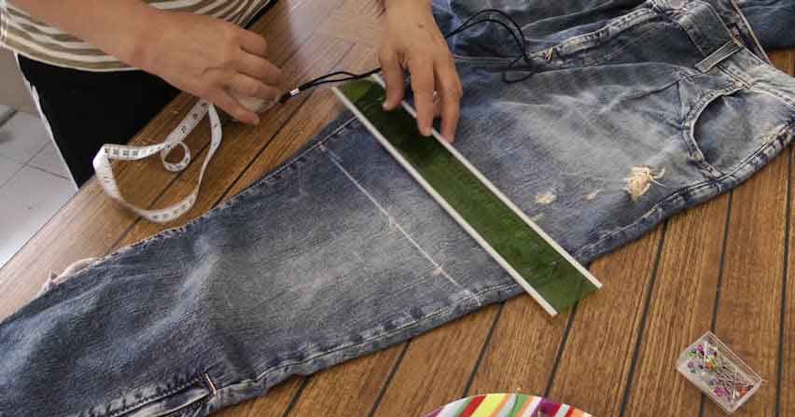 How Does a Professional Shirt and Jeans Tailor Work? A Comprehensive Guide