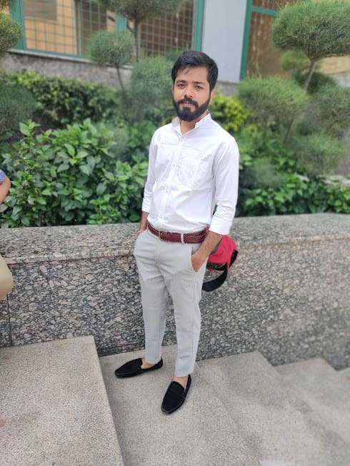 Vishal Manav