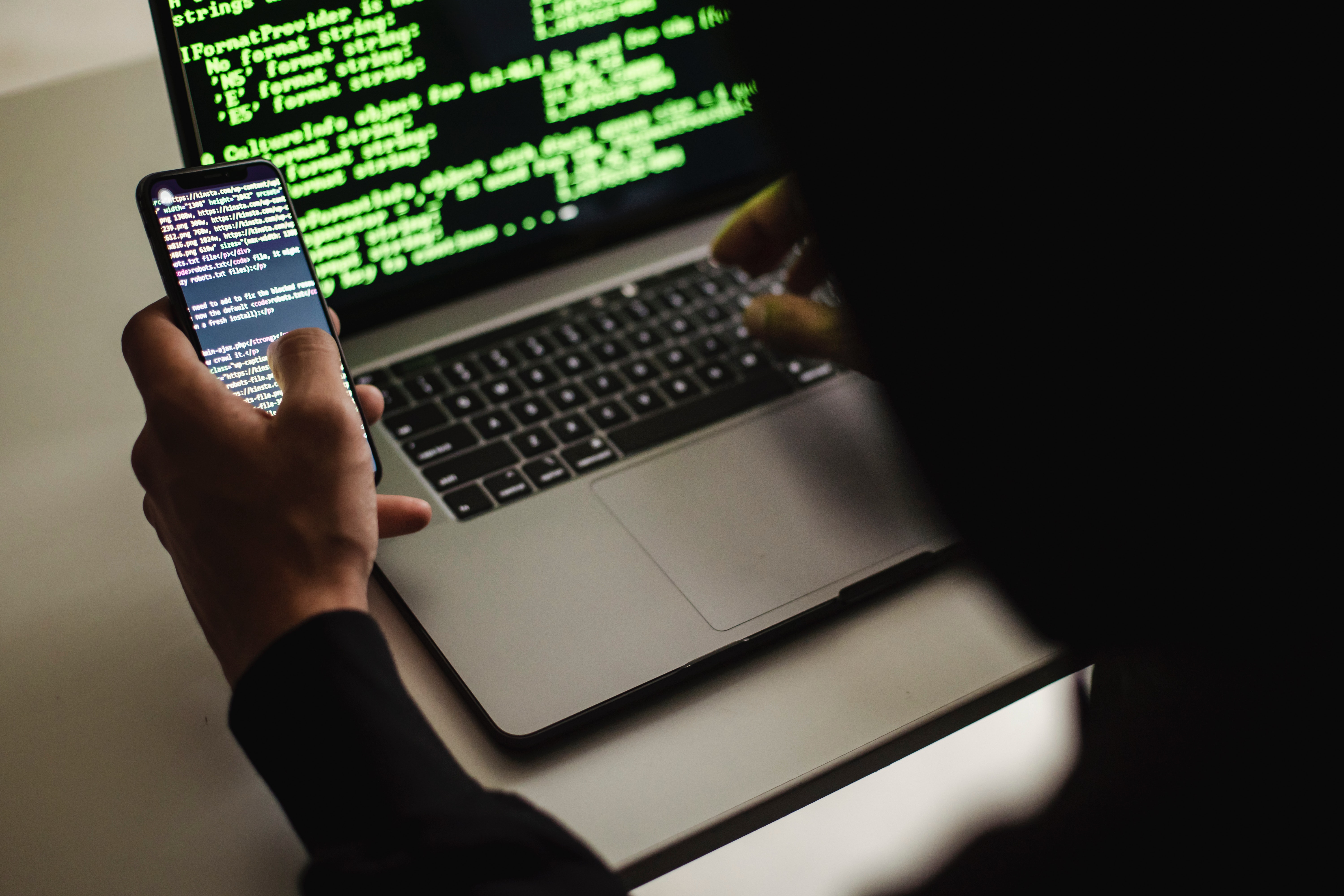 Cloud Computing in Healthcare: Revolutionizing Data Management and Patient Care