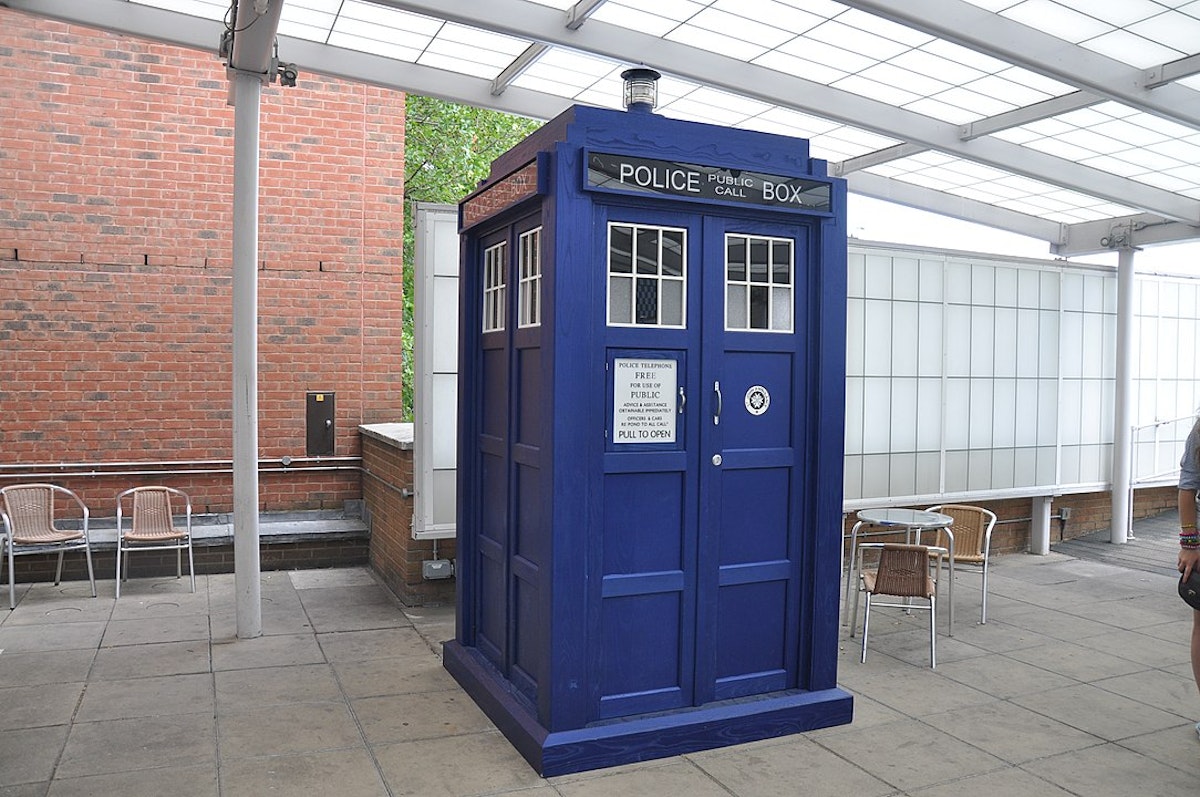 TARDIS time machine from Doctor Who. Image credit: Wikipedia CC
