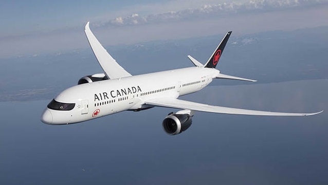Can you change a name on Air Canada ticket?