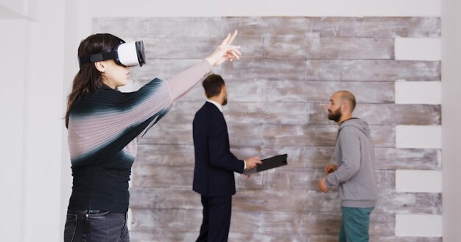 Immersive Technology in Business: The Next Frontier for Growth