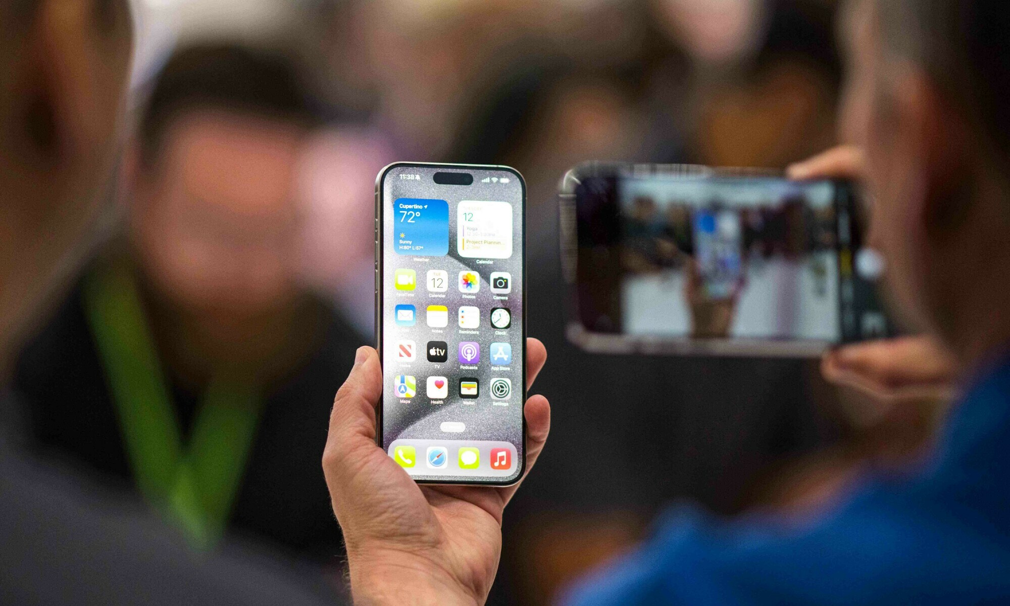 Buy IPhone With Online Mobile Phone Delivery Service in UAE