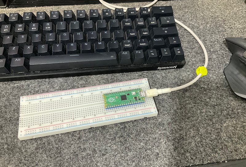 Raspberry Pi Pico is connected to Computer