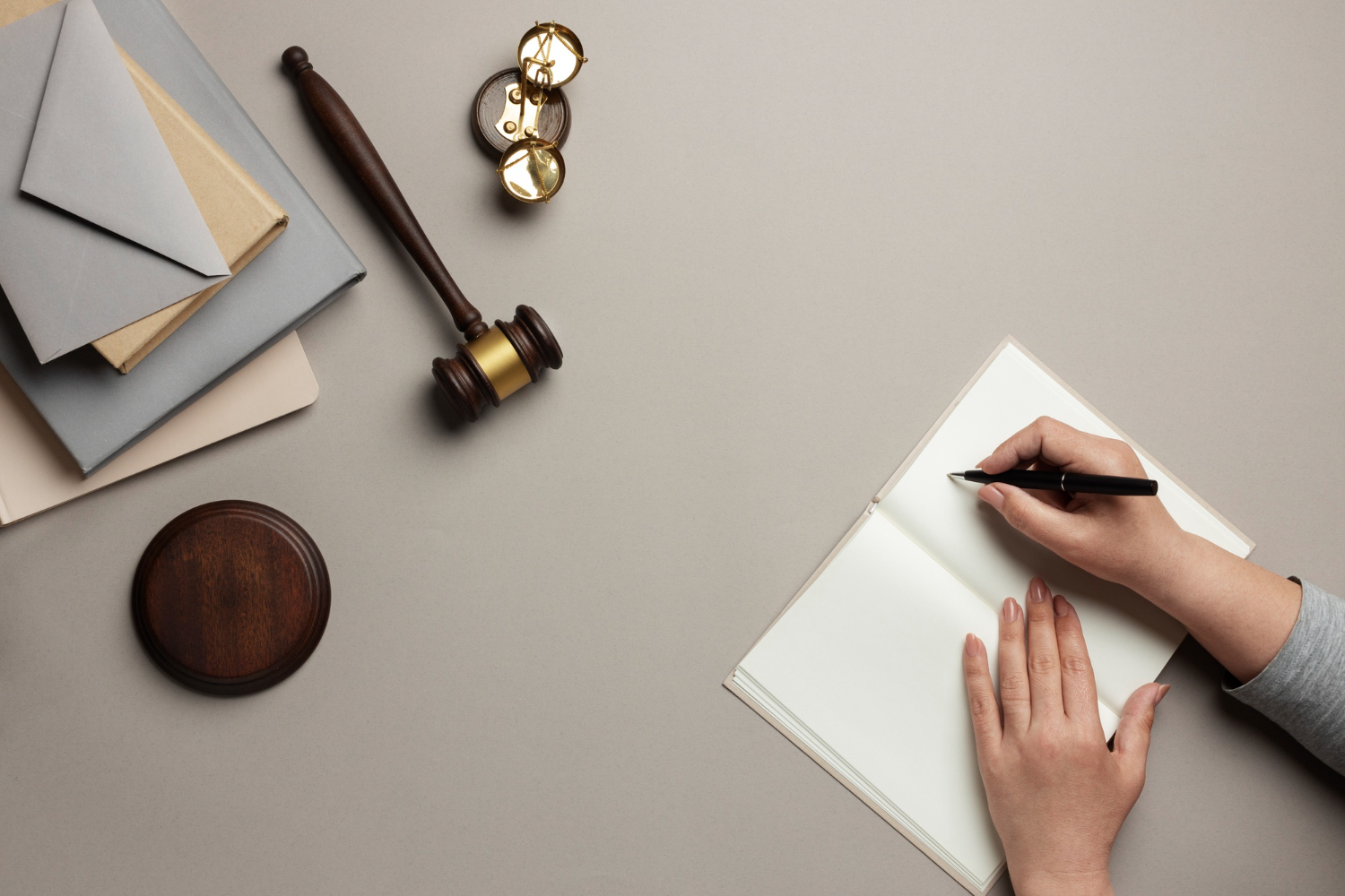 The Winning Combination: Leveraging Expert Legal Advice and Mediation for Effective Conflict Resolution