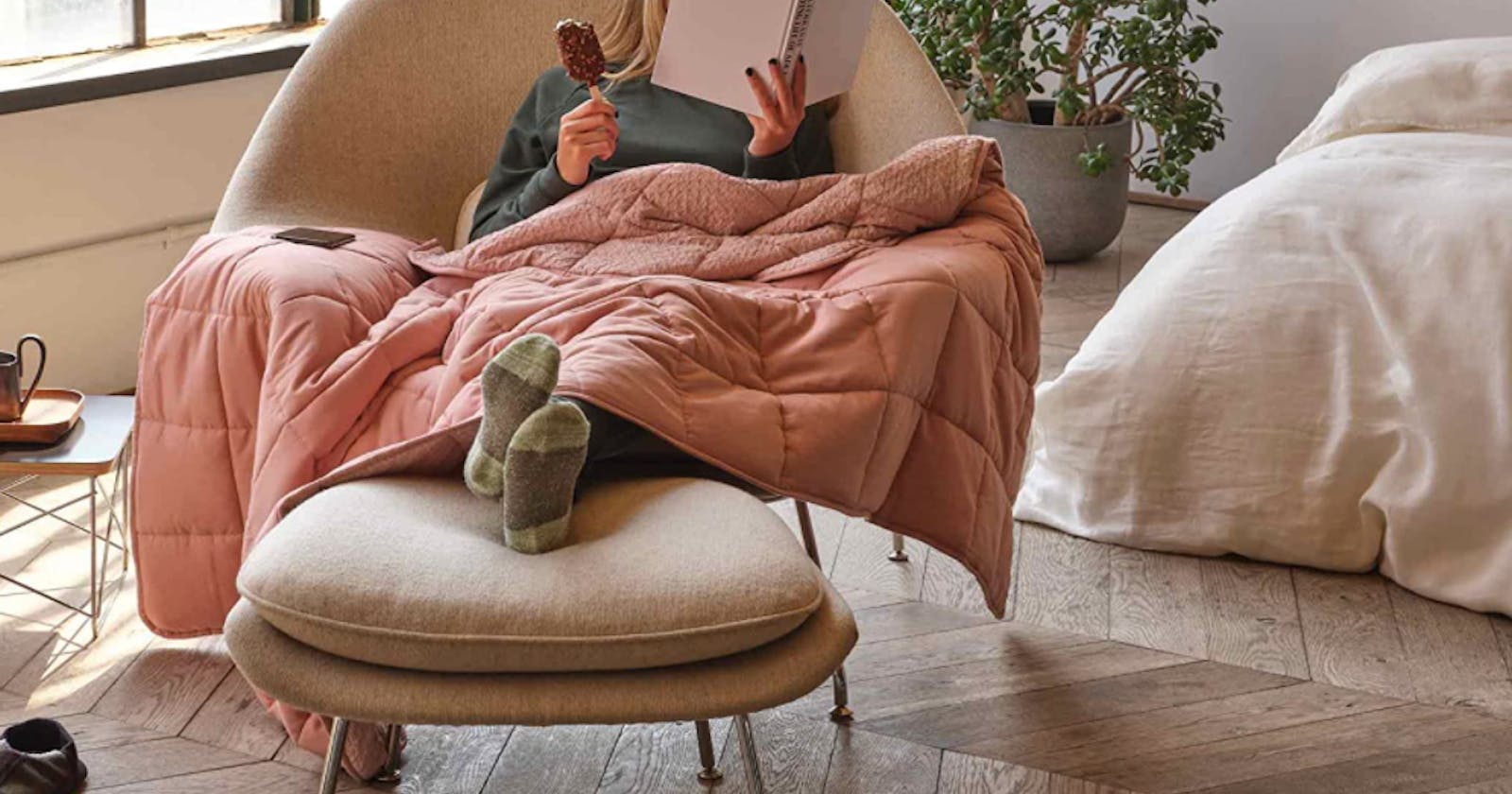 Top 5 Winter Blanket Trends: Stay Warm and On-Trend This Season