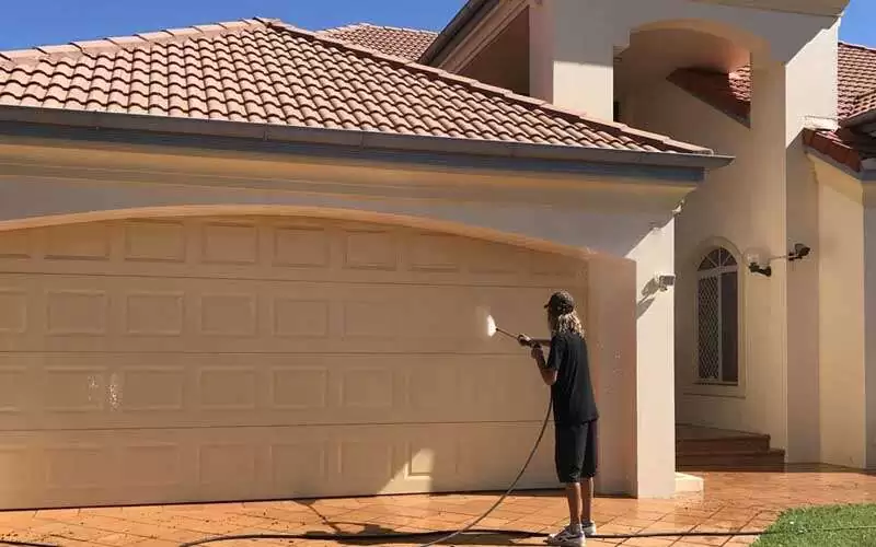 Power Washing: Transforming Surfaces with the Force of Cleanliness