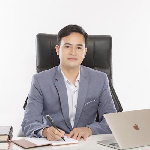 CEO Trần Sâm's photo