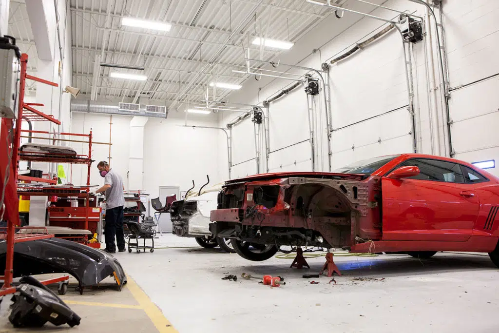 Is It Possible To Get Best Auto Body Shop In Las Vegas?