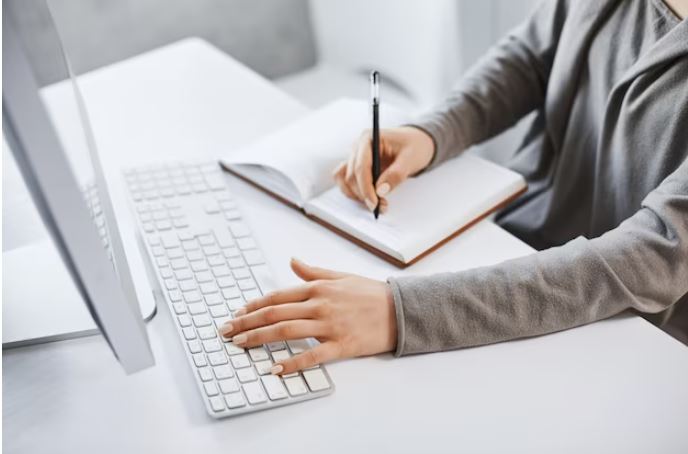 Essentials Of Report Writing