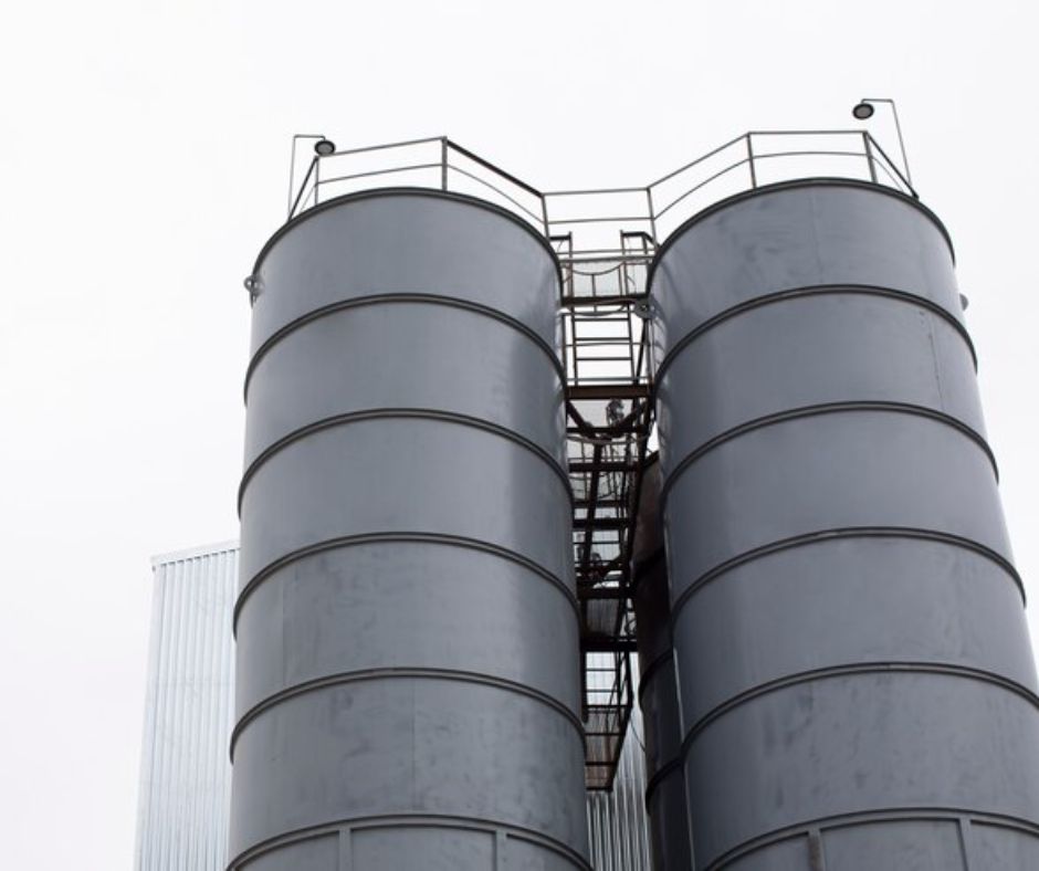 Metal Magicians: The Expertise Behind a Reputable Storage Tank Company