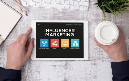 The Strategic Benefits of Influencer Marketing to Maximize Growth