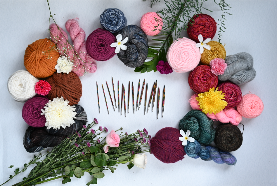 Colorful Yarns - Symfonie Hand Dyed Yarns