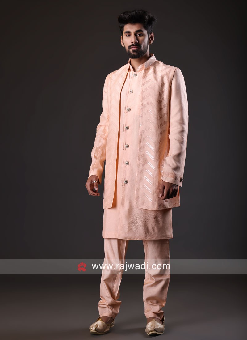 Fusion Fashion: Exploring the Latest Indo-Western Dress Trends for Men