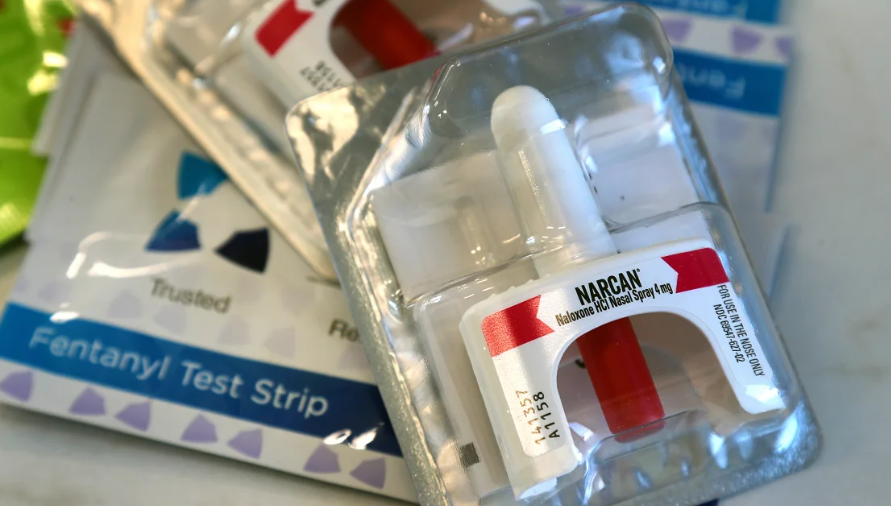 US drug overdose deaths decreased in 2023 for the first time in five years