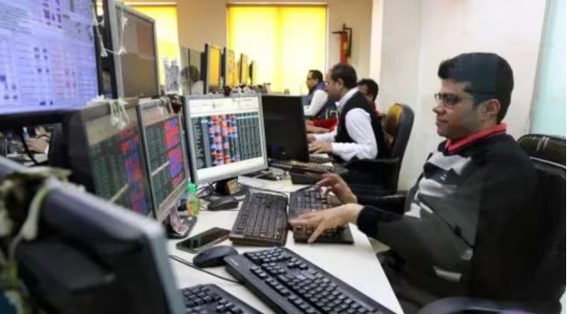 Sensex Rises 2.46%, Nifty Gains 560 Points in Morning Trade