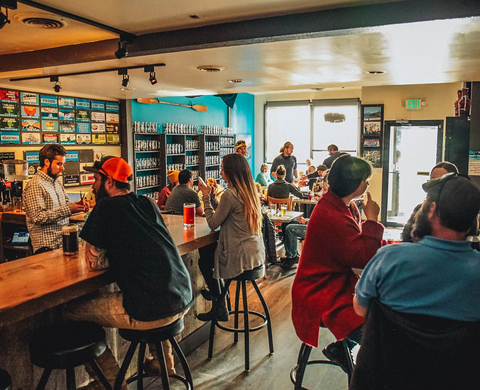 Looking for a Brewery Experience? How Do Best Restaurants in Sun Valley, Idaho, Offer Beer, Rooms, and Food?