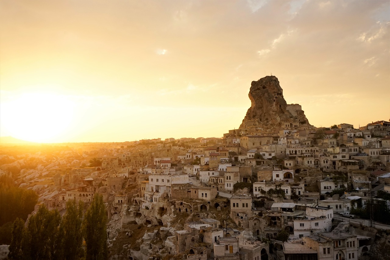 Masterclass Getaways: Learn from the Best with These Skill-Building Holiday Packages