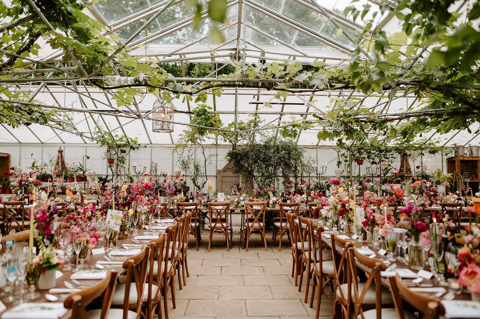 Pitfalls to Avoid When Hiring Wedding Catering Services