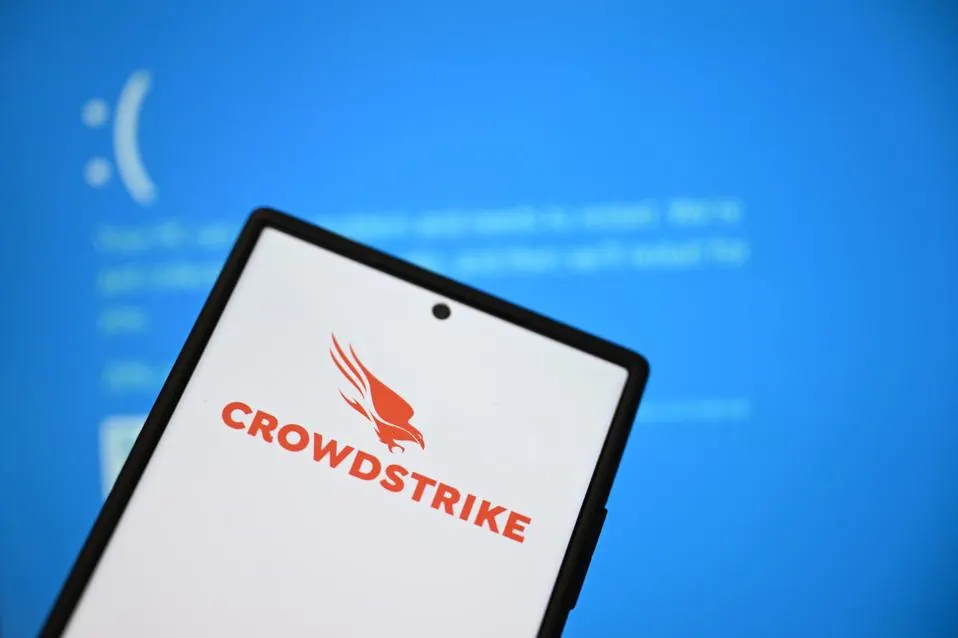 Sự cố CrowdStrike bị lợi dụng: Cảnh báo về phishing và phát tán mã độc