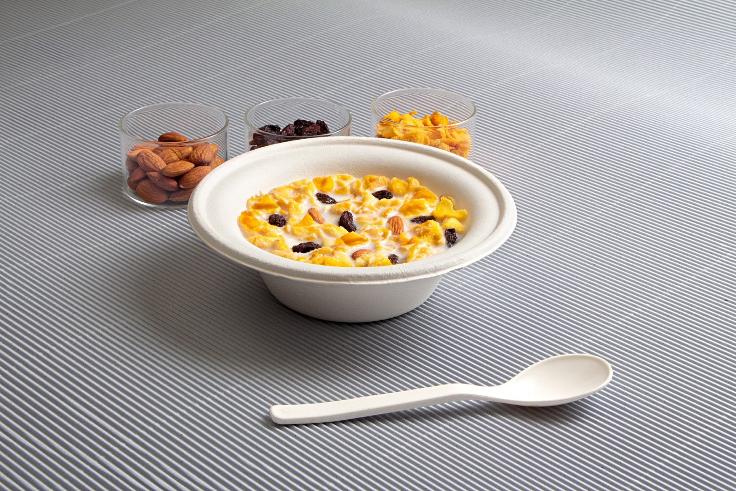 A Guide to Selecting the Best Biodegradable Tableware for Outdoor Events