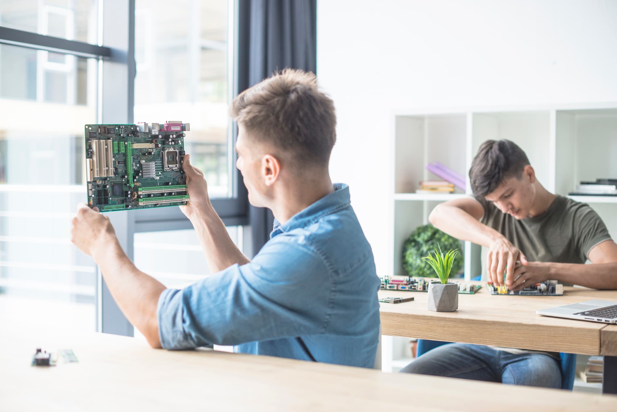 Advanced Embedded Systems Development for Telecom Network Upgrades