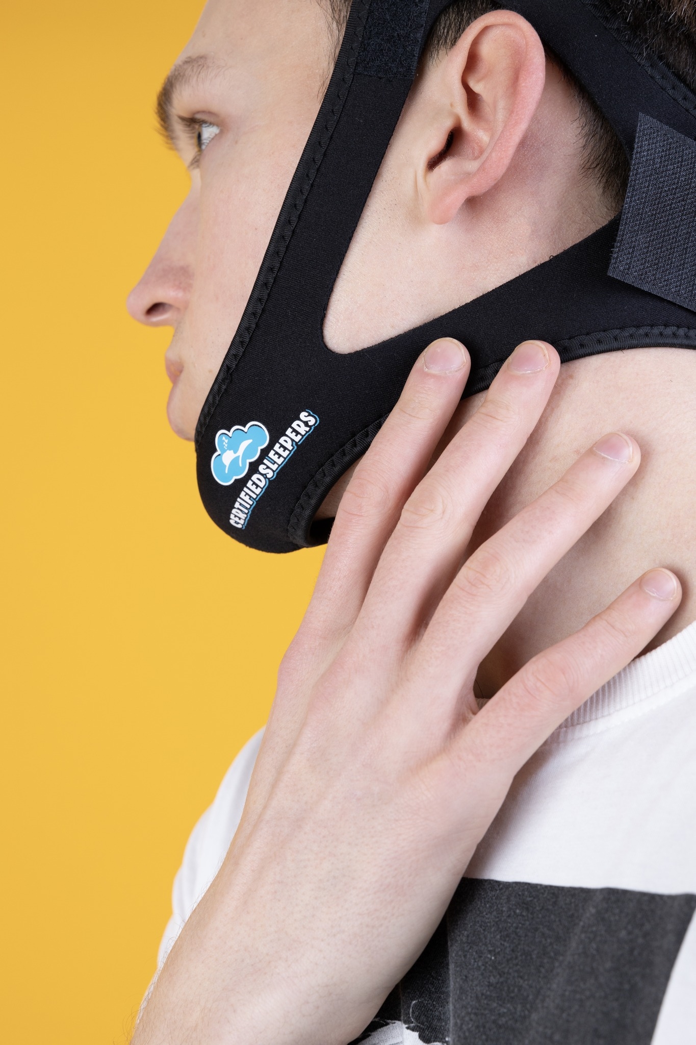 How Adjustable Anti Snoring Chin Straps Assure the Perfect Sleep for You