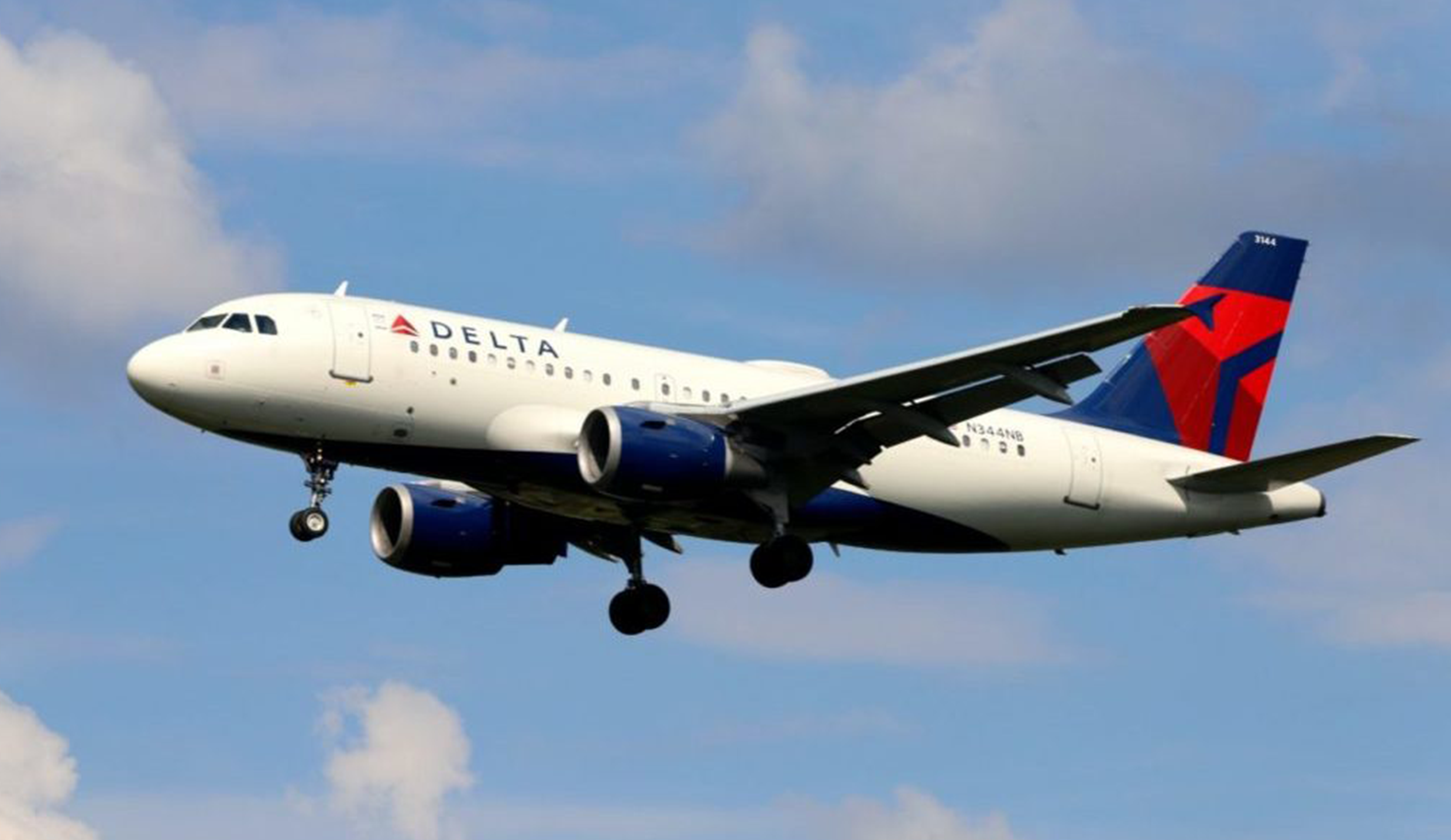 Can Delta’s First Class Service Compete with Luxury Airlines?