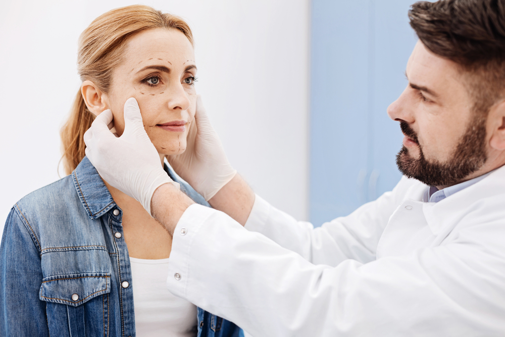 Navigating the Journey: What to Expect Before and After Reconstructive Surgery