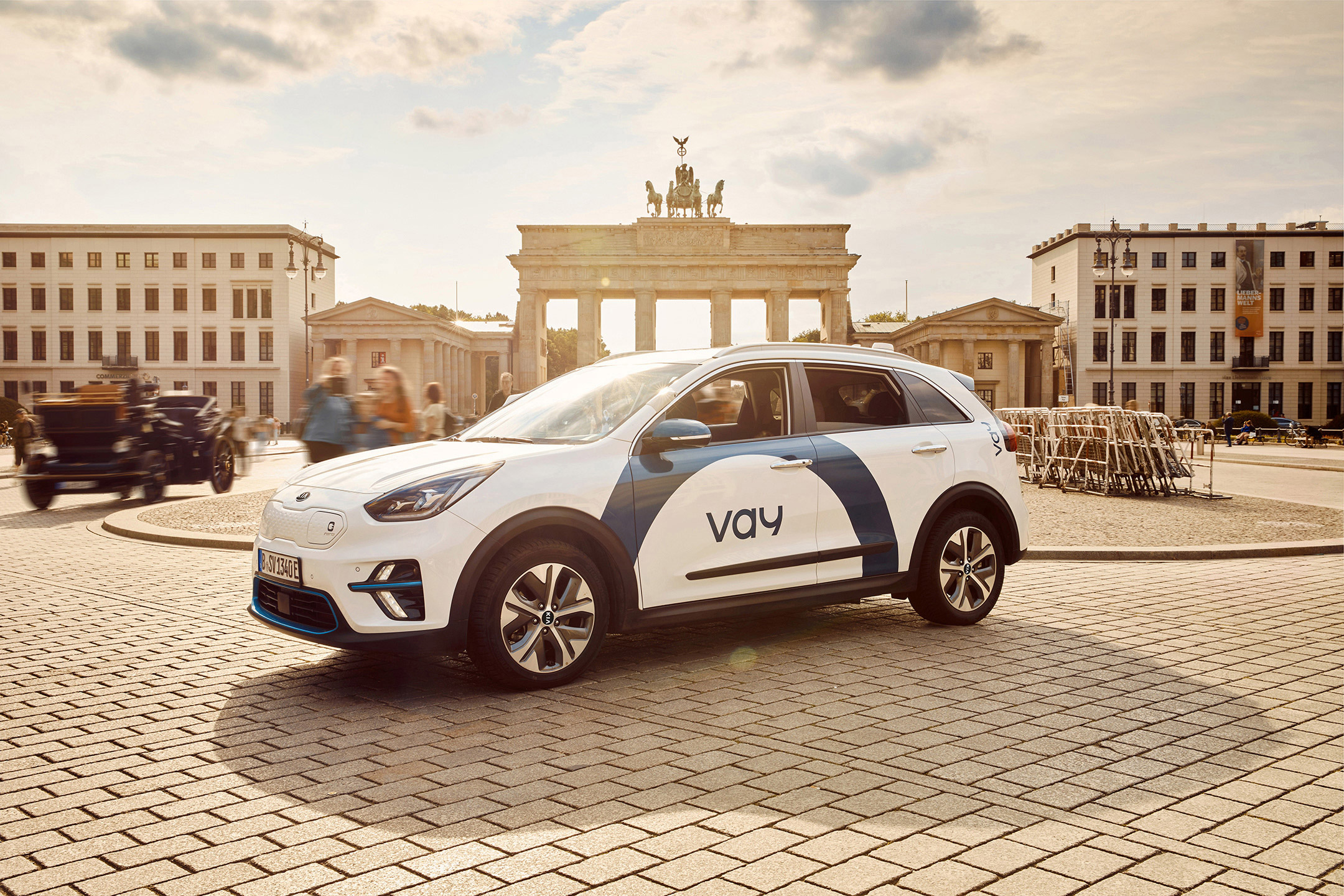 Driverless car-sharing startup Vay steers toward B2B services