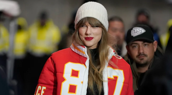Taylor Swift joins boyfriend Travis Kelce's father Ed to support him at NFL game
