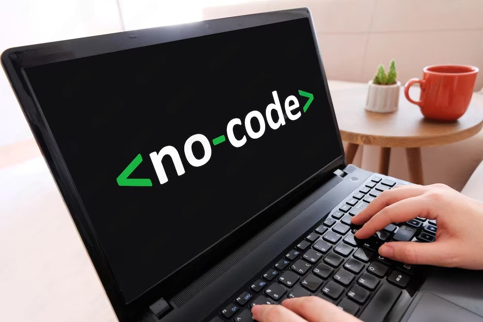 No-Code Development: Top Benefits and Challenges in 2024