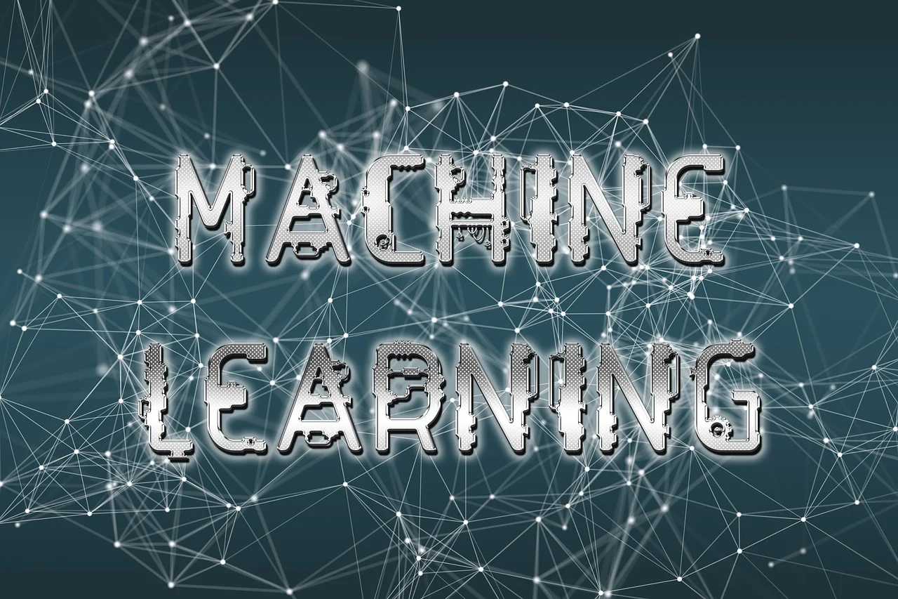 Implementing Machine Learning for Intelligent Web Data Extraction