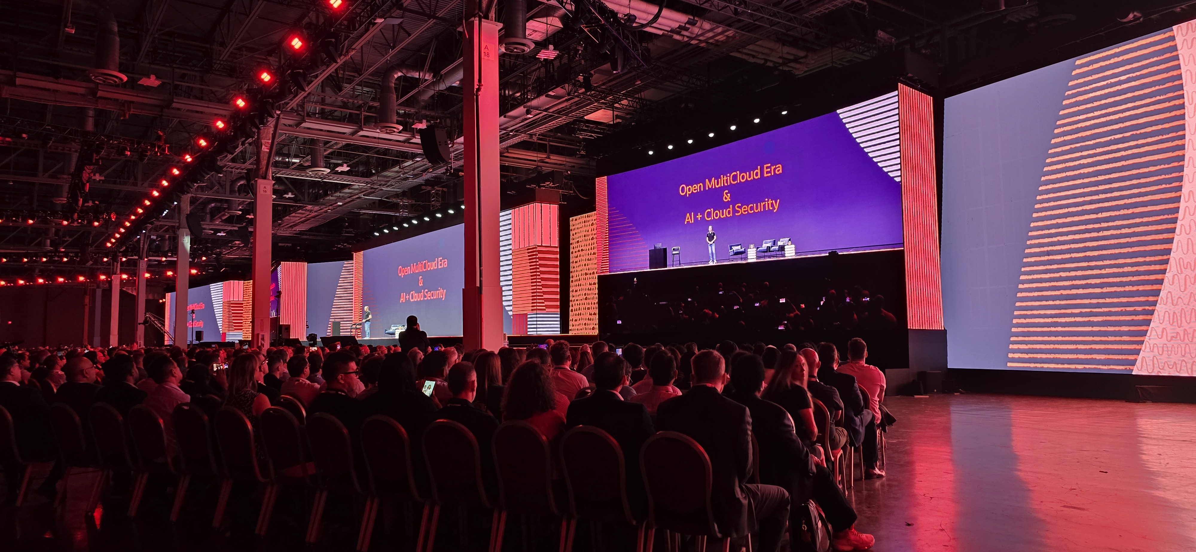 Oracle Cloud World 2024 & SQLcl Projects sneak peek