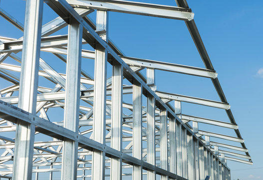 Innovative Solutions in Steel Frame Construction for Modern Buildings