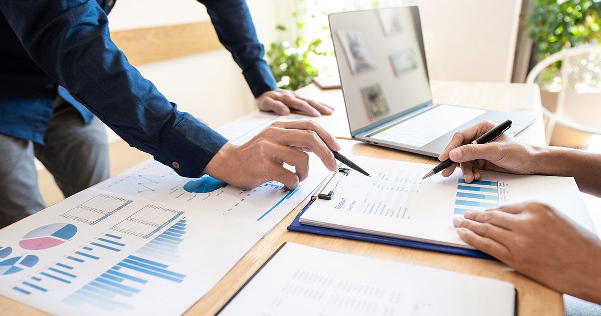 Measuring returns in social impact investing: Financial vs. non-financial metrics.