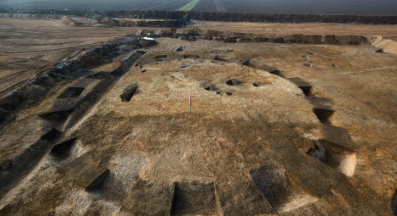 Archaeological Dig Uncovers 6,000 Years of History in Lincolnshire